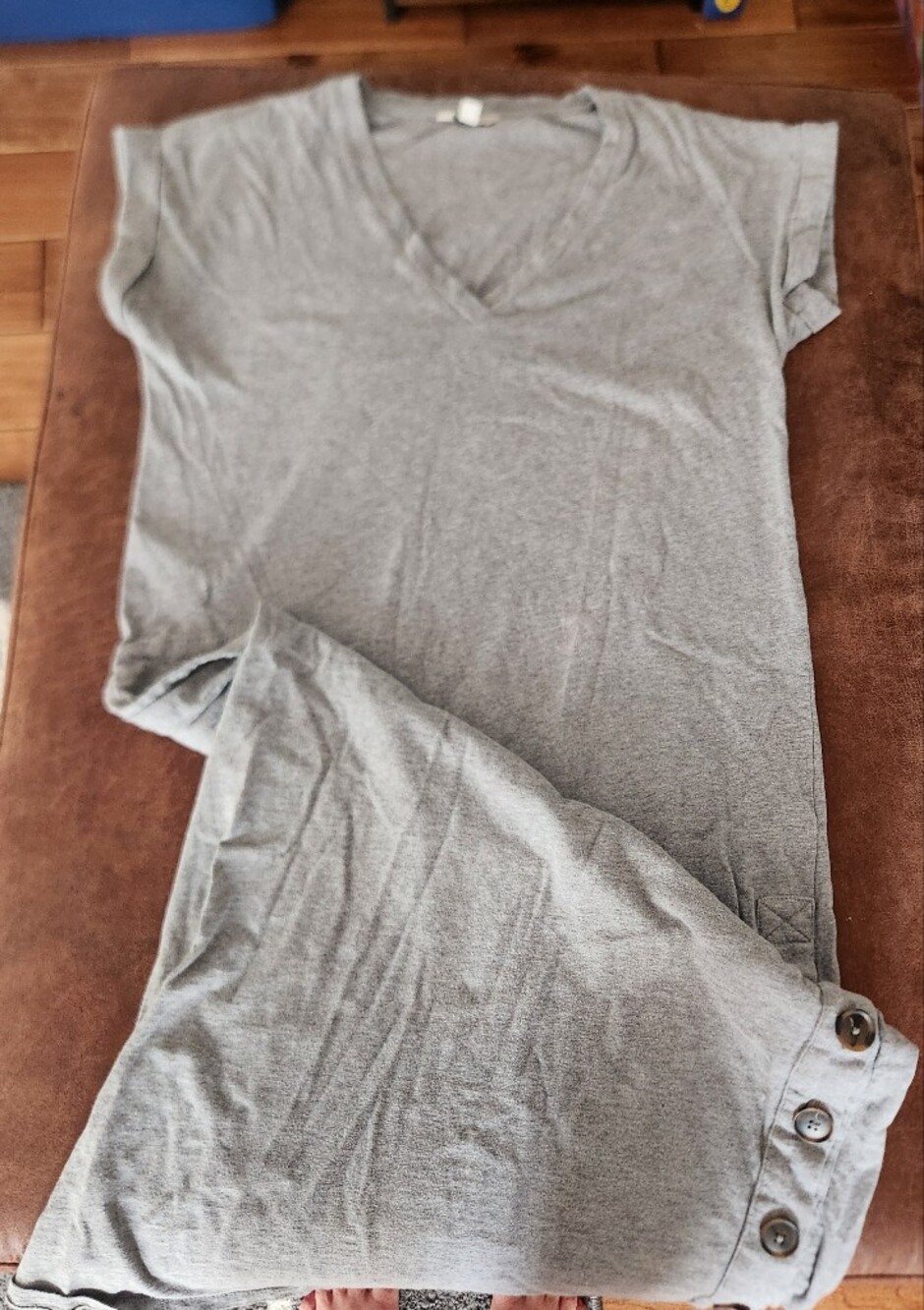 Lucky Brand Gray V-Neck Button Hem Shirt Dress